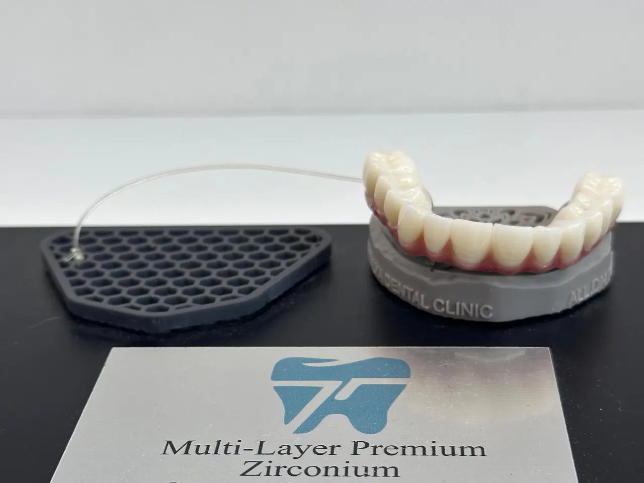 Premium Zirconium på Implantat
